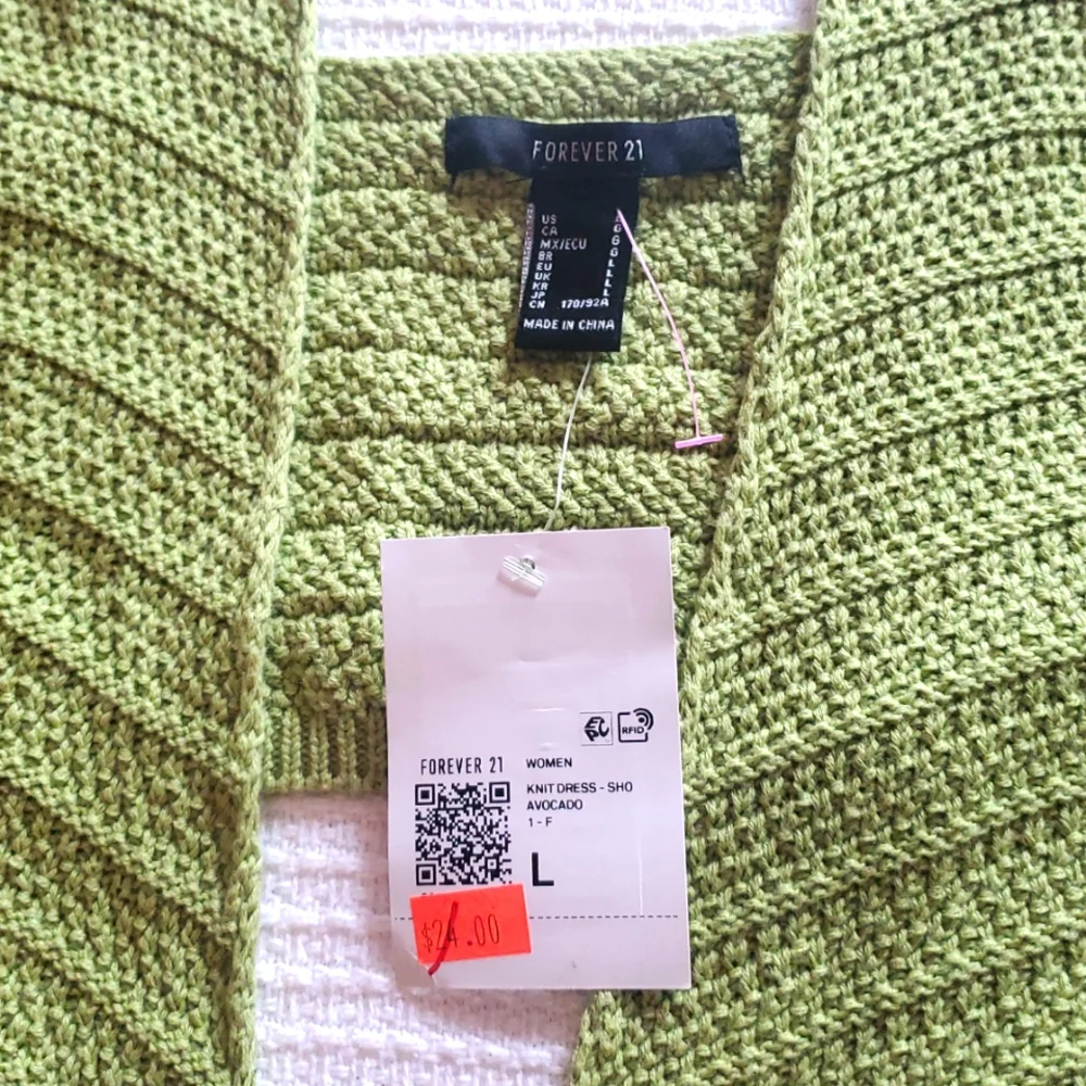 Forever 21 Green Knit Open Back And Side Dress with Ring Detail In Front. - Picture 3 of 9